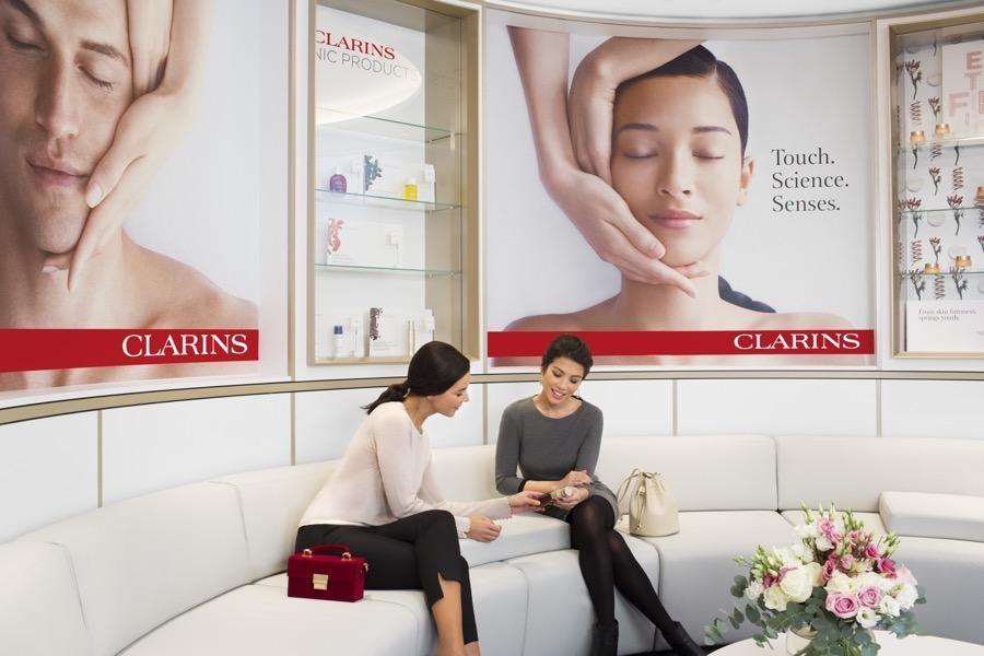 soins clarins salon e hall air france