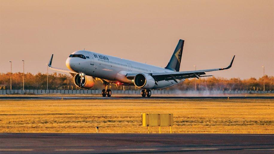 Air Astana vise une flotte de 80 avions