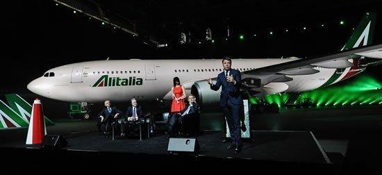 alitalia nouvelle livree premier misnitre italien
