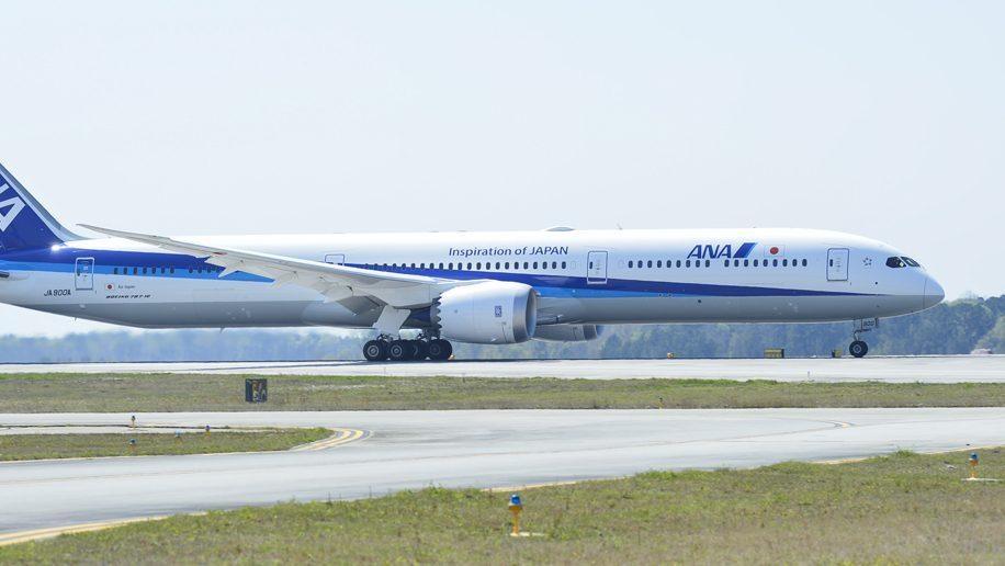 ANA reçoit son premier B787-10 et A380