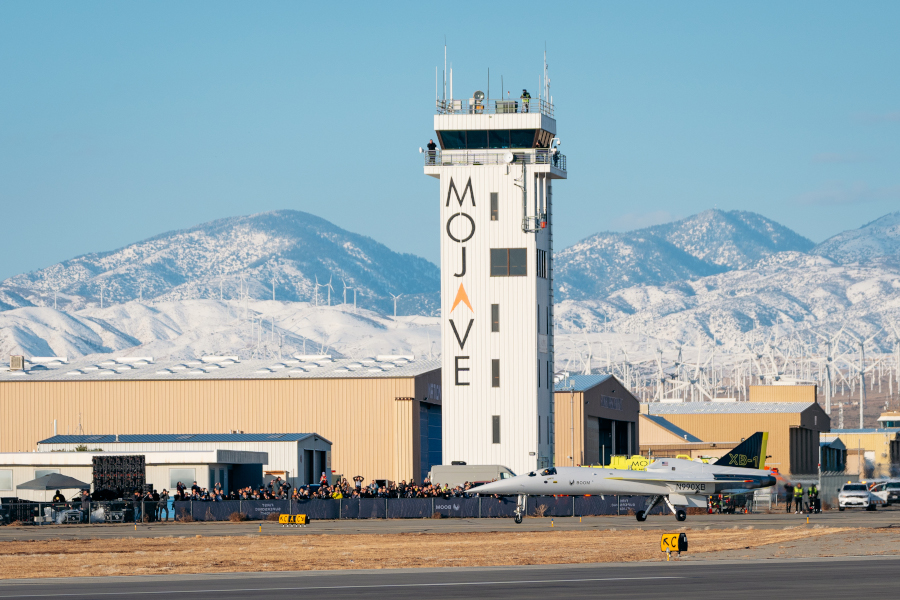 Boom opère son premeir vol supersonique