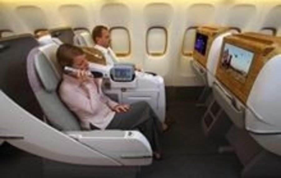 emirates-b777-telephoneenvol-classeaffaires