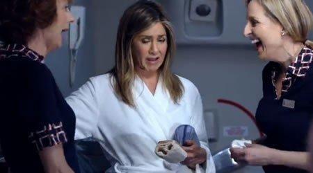 jennifer aniston emirates