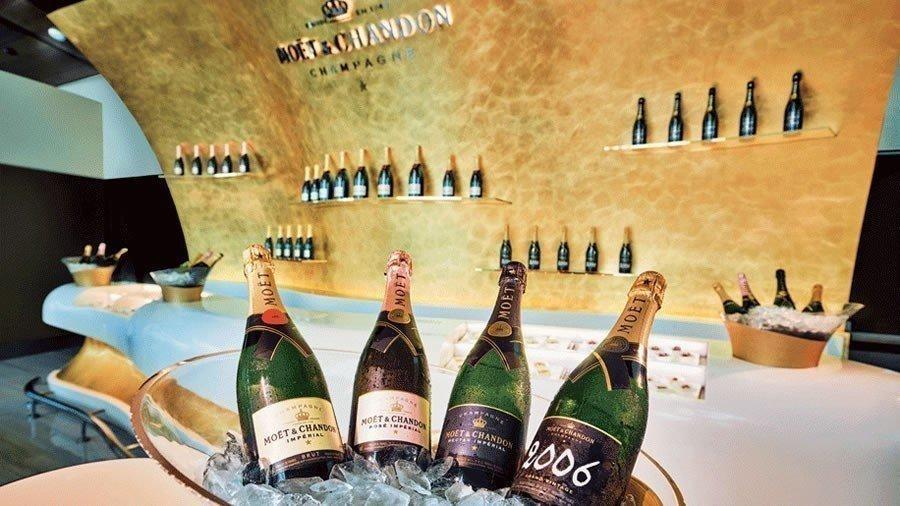 Emirates autorise l'accès payant à ses salons