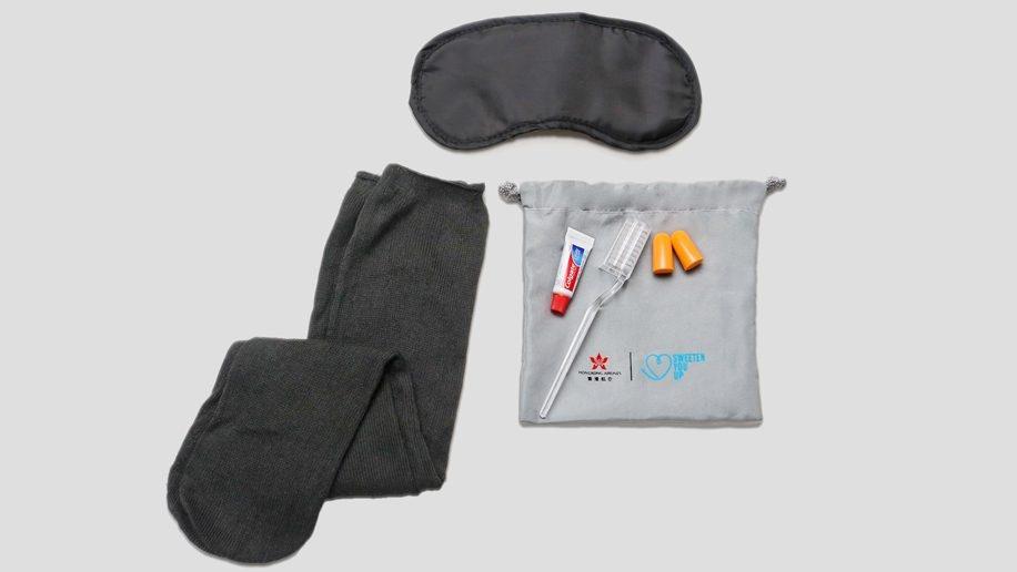 trousse toilette 2017 hongkong