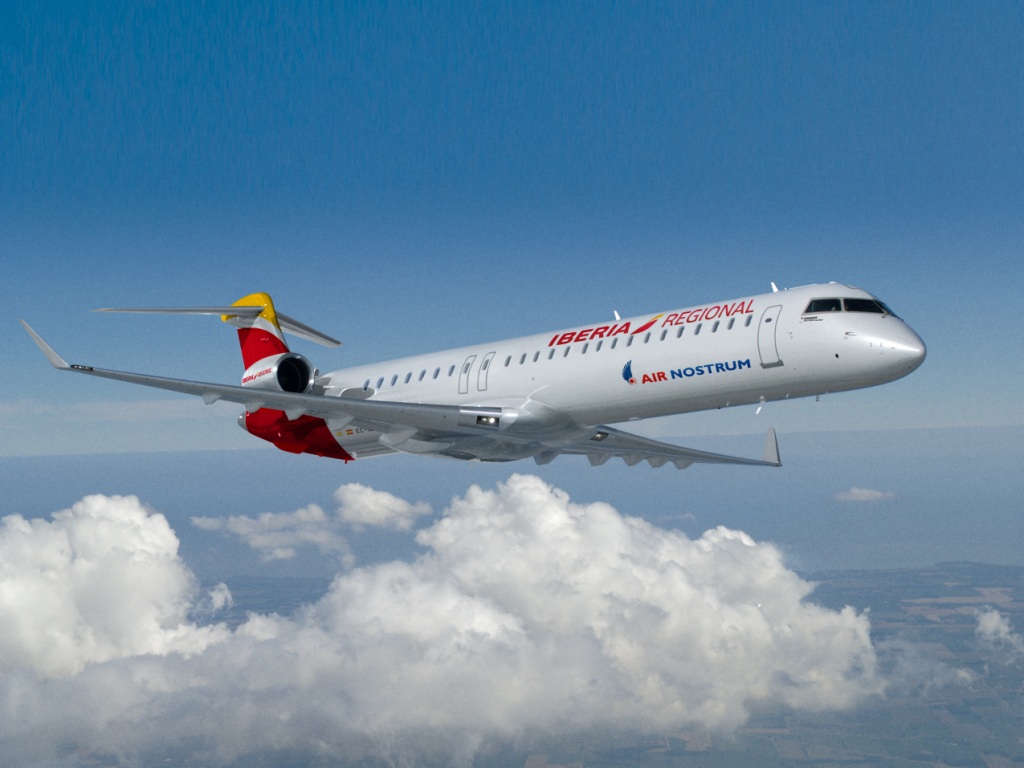 CRJ1000 image media iberia press