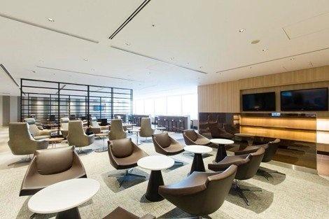 japan-airlines-salon-sakura