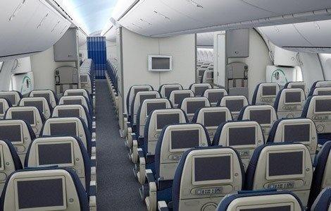 lot-dreamliner-classe-eco