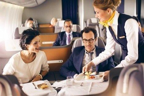 Lufthansa propose une sortie de grève à ses hôtesses