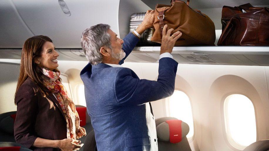 Bagage cabine dans un avion Norwegian