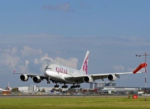 a380-doha-londres-premier-vol-commercial1