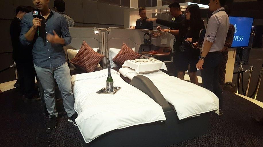 singapore business a380