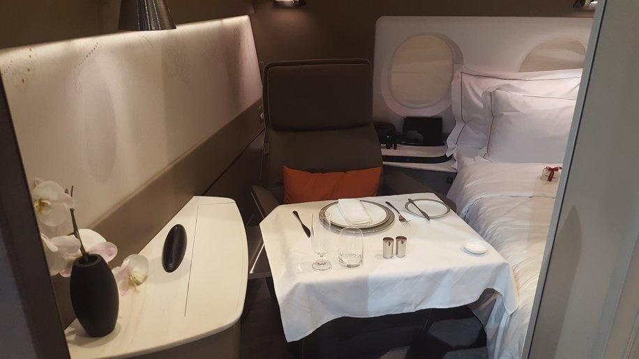 suite singapore a380 lit