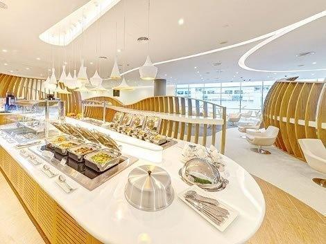skyteam dubai bar
