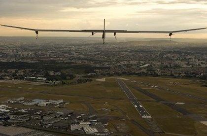 solar-impulse-bourget-2011