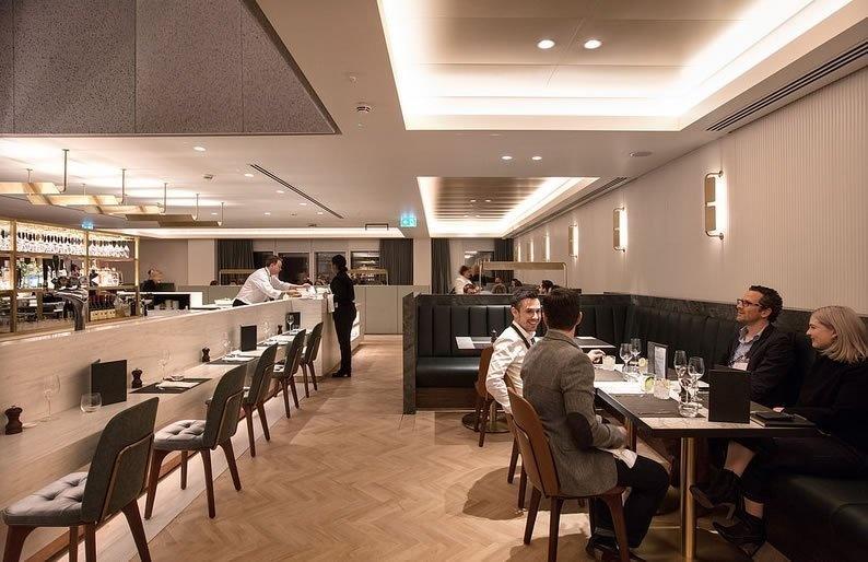 qantas restau salon londres