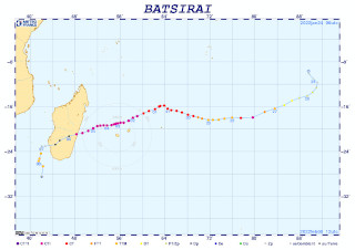 Cyclone Batsirai, RSMC La Réunion