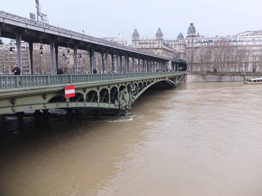 La crue de la Seine pourrait atteindre les niveaux de 2016