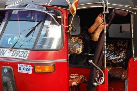 tuk-tuk-colombo
