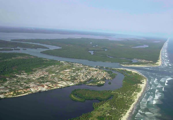 cote-ivoire-lagune