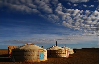 yourtes-desert