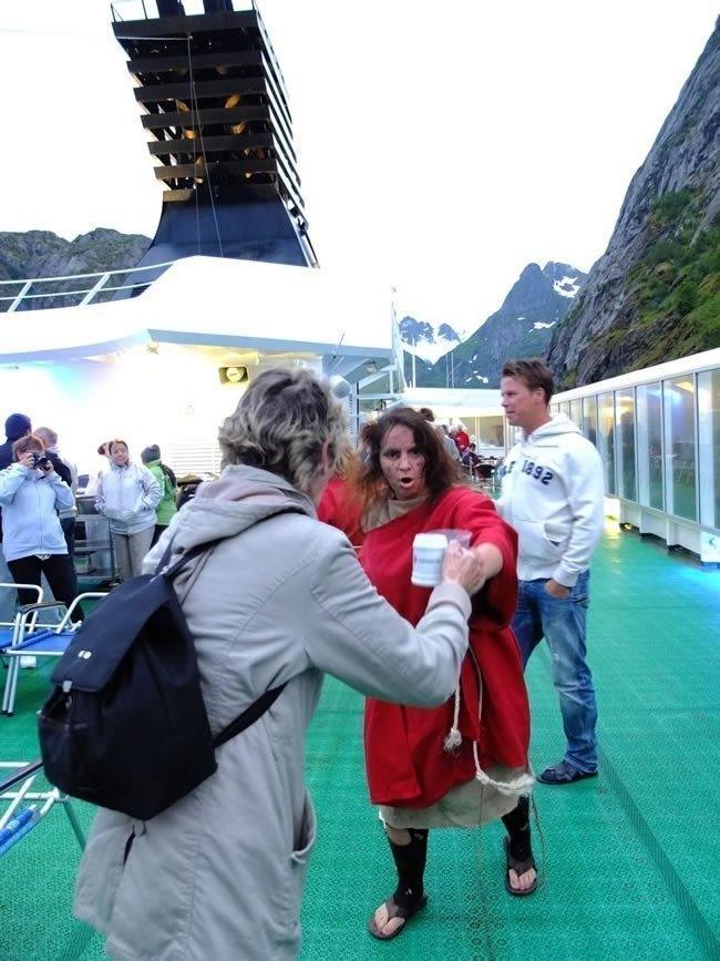 troll hurtigruten
