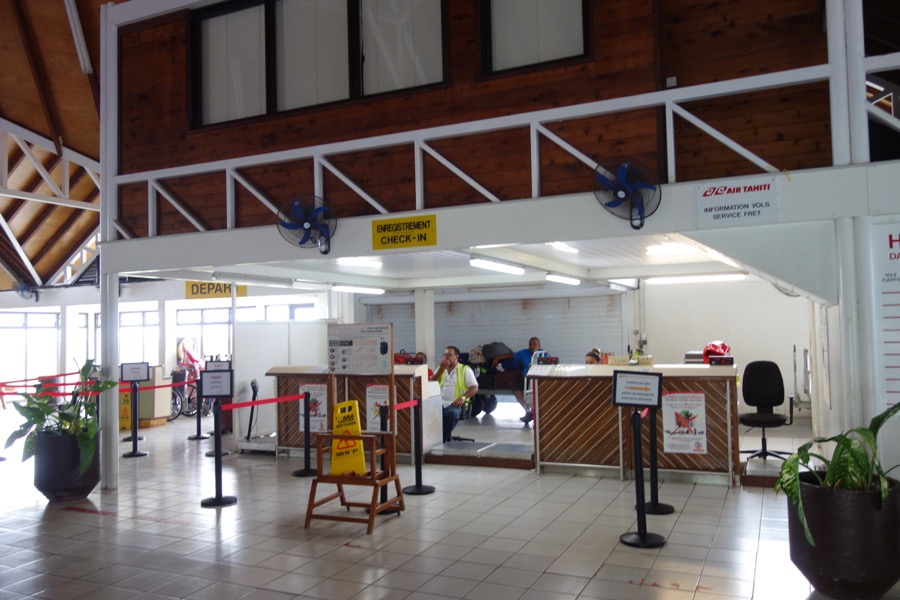 huahine aeroport