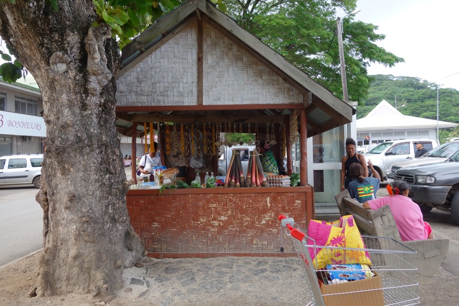 huahine marchandport