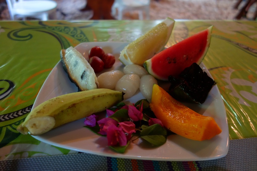 huahine pensiontupuna fruits