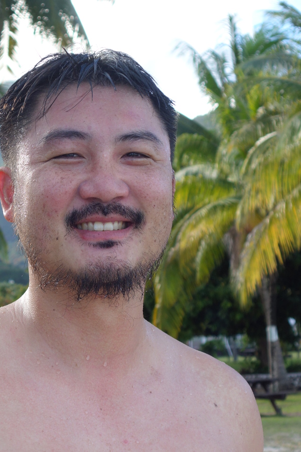 tahitien visage verti 900