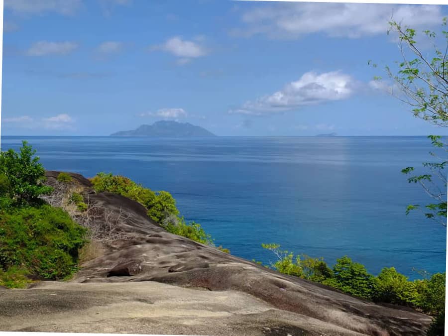 seychelles 0099 silhouette2