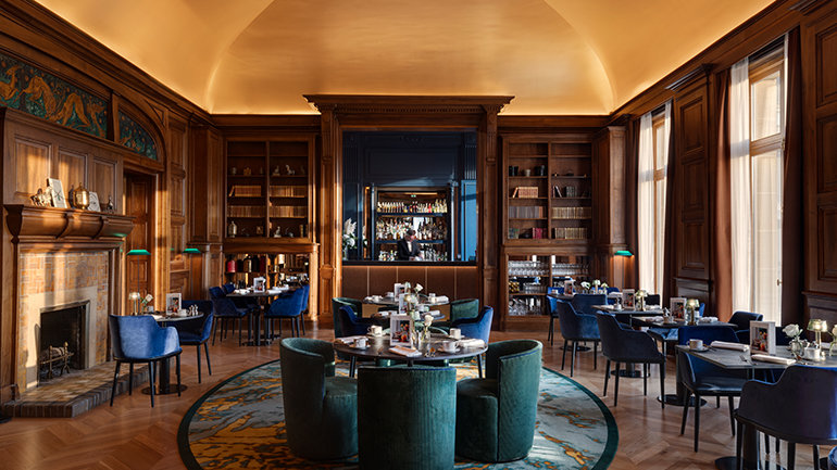 intercontinental chantilly chateau mont royal restaurant