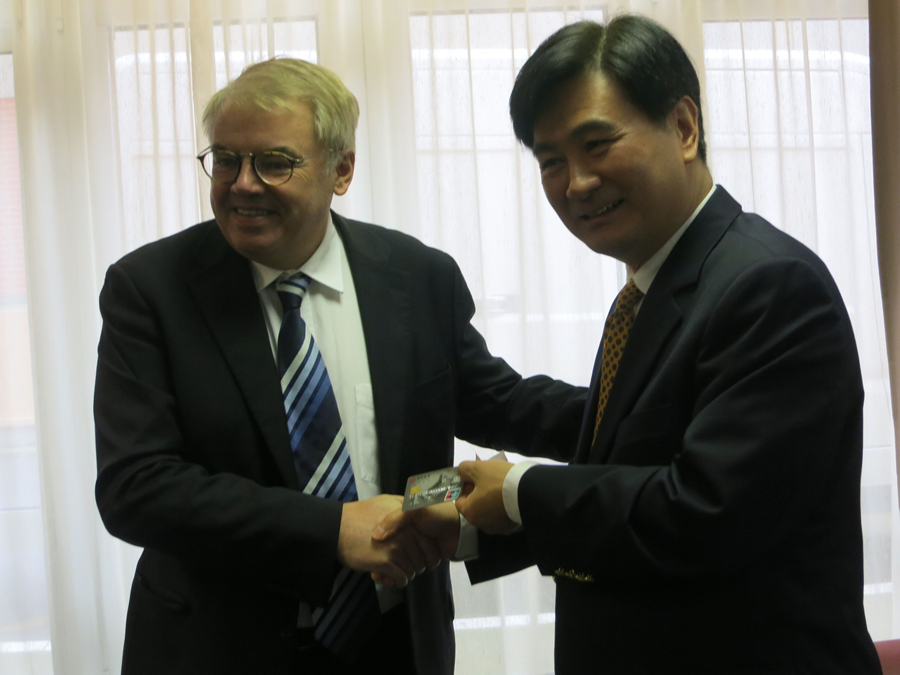 Louvre Hotels et Barrière scellent un partenariat