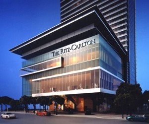 ritz-carlton-toronto
