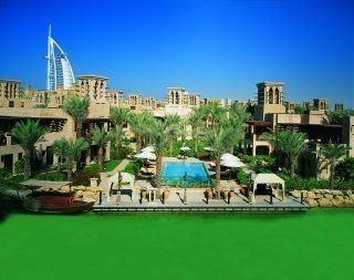 madinat-jumeirah-piscine