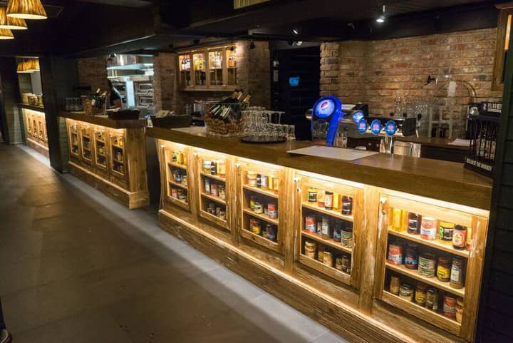 bar pizzarestaurant