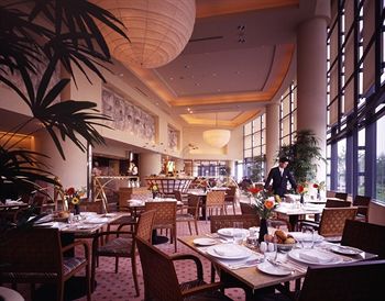 hyatt-regency-osaka-restaurant