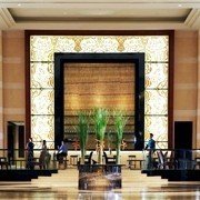 radisson-blu-cebu-lobby