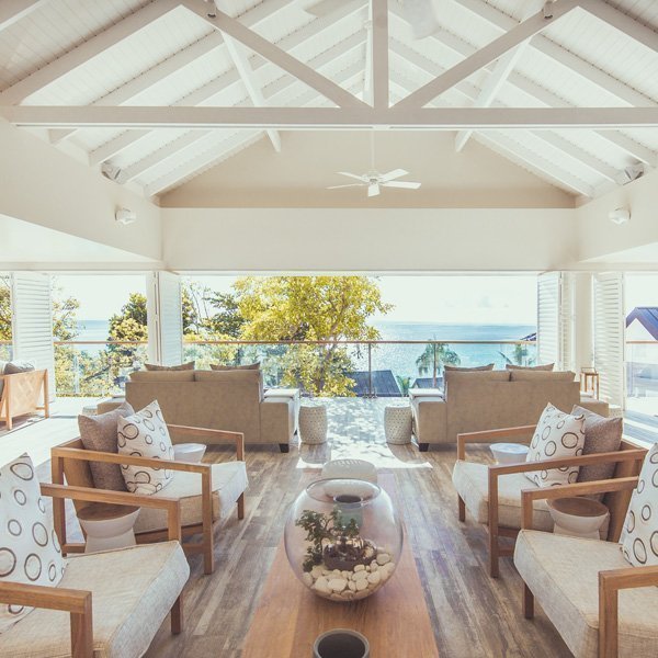 lobby carana beach