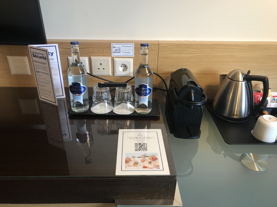 hilotn geneve bouilloire