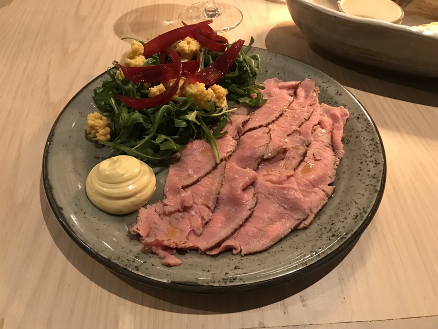 hiltongeneve vitello