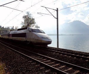 tgv-lyria