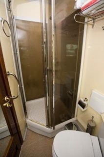nice-moscou-salle-bain-train