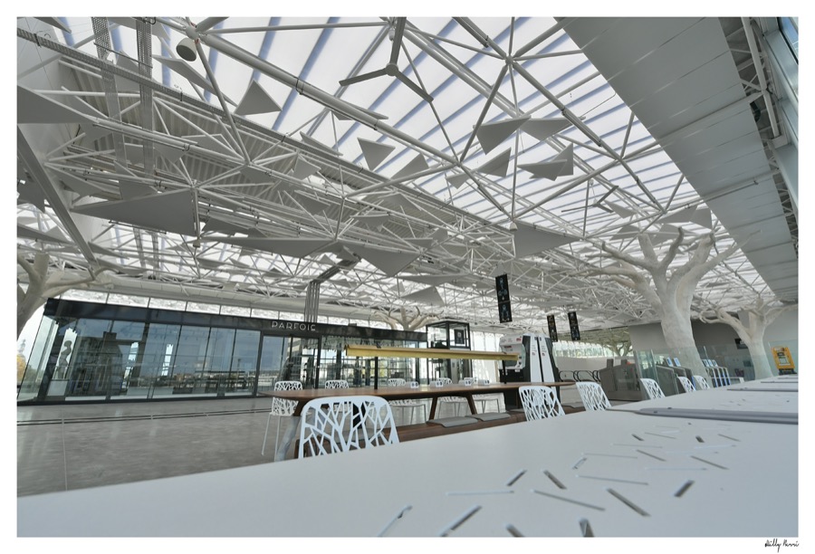 gare nantes mezzaninetablesWilly.Berre